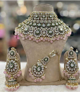 Colorido Meena Kari Acero inoxidable Nupcial Esmaltado a mano Detalles Collar plateado Pendientes Tocado Conjunto para aniversario - Product Image 1