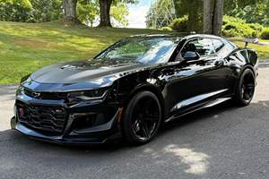 USADO LHD/RHD 2023 CHEVR0LET CAMARO ZL1 COUPE - Product Image 2