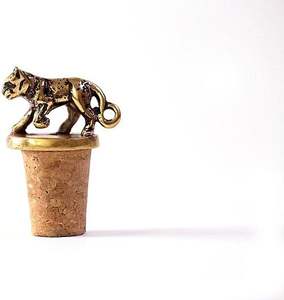 Handmade Nickel Plated Luxury Metal <b>Bottle</b> <b>Stopper</b> for Wine <b>Bottles</b> Modern Stylish Design Eco-Friendly Bar Accessories - Product Image 1