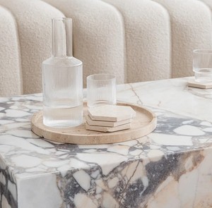 Ensemble de dessous-de-verre en pierre de travertin hexagonale prêt à offrir, résistant à la chaleur, finition naturelle, élégant, durable, protection de table - Product Image 3