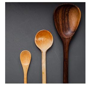 Diferentes tipos de cucharas Mango Madera Ensalada Servidores Juego de 2 SERVIDOR DE ENSALADA DE MADERA JUEGO DE 2 HECHO A MANO ÚNICO KETCHENWAR - Product Image 2
