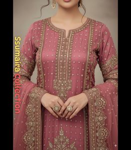 Sharara Rosa 2025 con Cristales, Dupatta de Organza, Adornos de Perlas y Corte de Dama en Chifón para Bodas y Graduaciones - Product Image 2