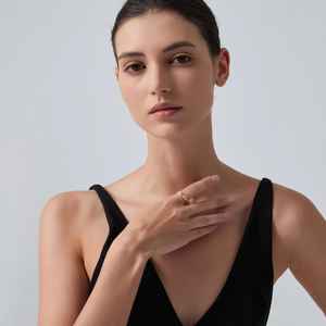 Bague empilable en or jaune 14 carats avec ailes d'ange, bague en diamant de laboratoire taille marquise, bague de promesse, cadeau raffiné pour mariage, bijoux - Product Image 5