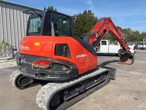 Offre d'enchères actuellement en cours pour les excavatrices sur chenilles KX080-4 2024 avec une masse opérationnelle de 41 160 lb - Product Image 4