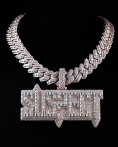 Personnalisé Glacé VVS Moissanite Diamant Blanc et Rose Plaqué Or Argent Glacé Style Hip Hop Bijoux Nom Pendentif - Product Image 1