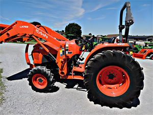รถแทรกเตอร์ทางการเกษตร2020 Kubota L4701DT รถไถมือสองจากญี่ปุ่นเครื่องทำฟาร์ม Kubota 4x4ใช้รถแทรกเตอร์ Kubota - Product Image 3