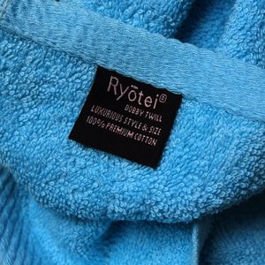 Vente à chaud de serviette de piscine bleu royal de luxe personnalisée de haute qualité de luxe pur coton écologique et à séchage rapide - Product Image 5