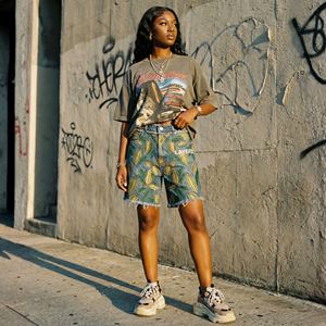 <b>Women</b> Regular Fit Custom Embroidery Chemical Wash Blue Polyester/Cotton High Waist Button Fly 240g Streetwear Casual Bulk - Product Image 2