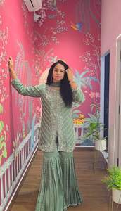 Ensemble Lehenga Choli Dupatta brodé de style traditionnel indien pakistanais pour femme, longueur ras du sol, pour mariage et fête, hiver et été - Product Image 3