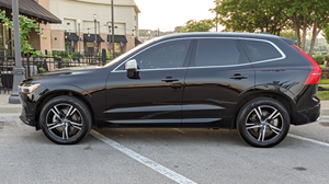 VOLVO XC60 T5 R-DESIGN 2019 USADO, Volante a la Izquierda/Derecha - Product Image 2