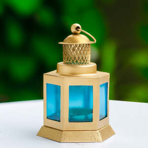 Hot Selling Red <b>Moroccan</b> Lantern Candle Holder Silver Table <b>Lighting</b> Decor for Home Use Featuring Metal Glass Inspired - Product Image 3