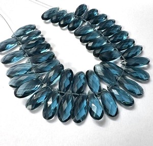 Dark London Blue Topaz 20x8mm Beads 20 Pcs Faceted Cut Blue Quartz Hydro Glass con Blue Topaz Glass Quartz Beads de alta calidad - Product Image 5