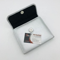 Lot de 10 pinces de sectionnement professionnelles en acier inoxydable pour extensions capillaires et aiguille à tisser les cheveux avec maintien supérieur, étui personnalisé avec logo