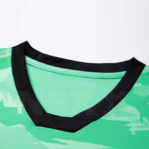 Maillot de football pour adultes de haute qualité avec manches courtes, design respirant et léger - Vêtements de football à bas prix pour joueurs adultes - Product Image 2