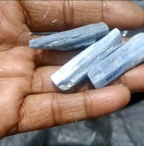 เครื่องประดับบําบัดหินดิบคริสตัลหยาบอัญมณีสําหรับงานแต่งงานเครื่องประดับของขวัญหิน - Product Image 5