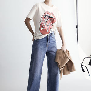 100% algodón al por mayor logotipo personalizado casual Streetwear Casual Activewear mujeres Camisetas de gran tamaño Tops pantalones cortos - Product Image 3