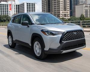 Toyota Corolla Cross LE AWD 2022, SUV Crossover Usado en Excelentes Condiciones - Product Image 2