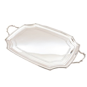 Diseño atractivo Acabado brillante Bandeja de metal para servir Venta caliente Decoración de borde en relieve Bandeja para servir dulces o alimentos - Product Image 6