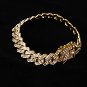 Pulsera de cadena de eslabones cubanos de moissanita brillante, brillo helado, chapado en oro de 24 quilates, ropa de calle audaz, amantes, iconos de lujo, joyería - Product Image 1