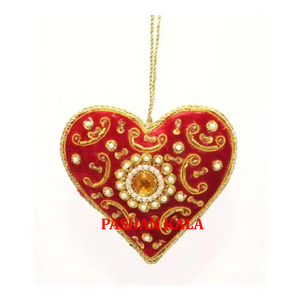 Non. Qualité faite à la main nouvellement forme Design attrayant belle broderie à la main en forme de coeur rouge et ornements de Noël perlés - Product Image 1