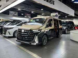 MEILLEURES VENTES 2026 – Fourgon de luxe d'occasion GranAce, moteur diesel/essence, conduite à gauche, intérieur cuir, transmission automatique, norme Euro V - Product Image 2