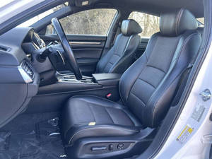 Honda Accord Hybrid Sport 2022 en Perfectas Condiciones - Product Image 4