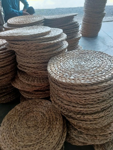 Top produit de BLUE LOTUS Vietnam - 100% napperon rond en jacinthe d'eau fait main naturel, écologique pour la décoration - Product Image 5