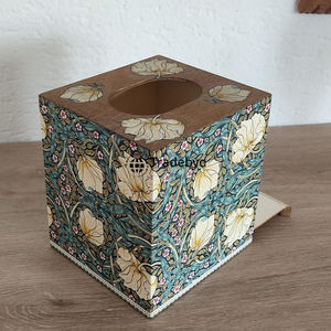 Caja de Pañuelos Decorativa Hecha a Mano de Primera Calidad, Ecológica, con Diseño Cuadrado de Madera Esmaltada, para Mesa de Comedor, de Tradebyd - Product Image 3