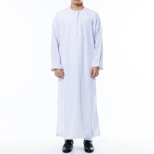 OEM 2025 Vêtements islamiques de Dubaï arabes de haute qualité Thobes ethniques à manches courtes Thobes Thobes ethniques à manches courtes pour hommes de couleur unie Thobe musulman pour hommes - Product Image 5