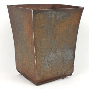 Maceta Premium OrnateBloom en hierro tallado con acentos de atractivo vintage, maceta de Metal antiguo para jardín doméstico para uso decorativo - Product Image 1