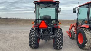 Tractor de Ruedas Kubota LX2620 de 50HP Usado, Tractor Compacto con Componentes Principales: Motor, Bomba de Engranajes, Caja de Cambios - Product Image 5