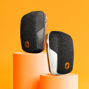 Haut-parleur Bluetooth étanche Arctic Fox Jet pour les voyages - Product Image 1