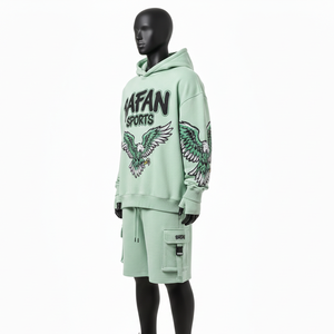 ชุดเซ็ตฮู้ดดี้และกางเกงขาสั้นผู้ชาย สีเขียวมิ้นท์ ผ้าคอตตอนโพลีฟลีซ พรีเมียม 320 GSM ปักลายเชนิลล์ พร้อมปักโลโก้ตามสั่ง - Product Image 4