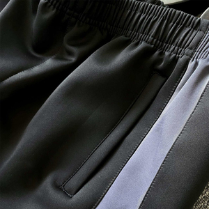 Ropa deportiva de moda para hombre con logotipo personalizado Ropa deportiva con cremallera de alta calidad Sudadera con capucha a rayas regulares hecha en Pakistán - Product Image 4