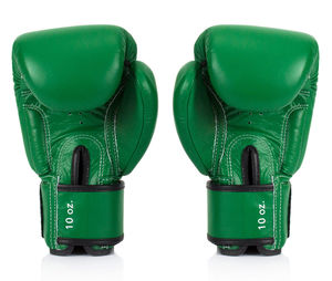 ถุงมือชกมวยพรีเมียมสั่งทำพิเศษ โลโก้แบบมืออาชีพ สีเขียว ยี่ห้อ Fairtex สำหรับฝึกซ้อม ต่อยมวย ต่อสู้ ผลิตจากหนังแท้ - Product Image 5