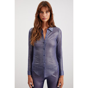 ETHIQUET Bettie Camisa de tela brillante de corte ajustado para mujer - Product Image 3