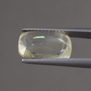 พลอยหลวมไพลินสีเหลืองธรรมชาติ | ได้รับการรับรองจาก IGI เกรด AAA เบาะตัดขนาด13X9.5มม. 5กะรัตเครื่องประดับชั้นดี - Product Image 2