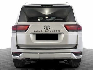 รถยนต์โตโยต้า ครูเซอร์ เอสยูวี ปี 2021 เครื่องยนต์เบนซินเทอร์โบ เบาะหนังสีเข้ม เกียร์อัตโนมัติ หลังคาพาโนรามิก ไฟ LED ล้อแม็กซ์อะลูมิเนียม - Product Image 2