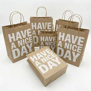 Bolsa <span class=keywords><strong>de</strong></span> Compras <span class=keywords><strong>de</strong></span> Papel Kraft Blanca <span class=keywords><strong>y</strong></span> Marrón con Asas Retorcidas e Impresión <span class=keywords><strong>de</strong></span> Logotipo - Product Image 1