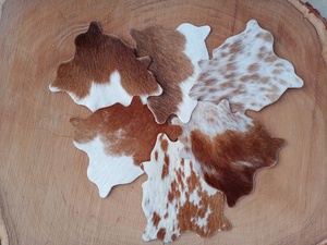 Juego de Posavasos de Cuero, Posavasos con Estampado de Vaca, Posavasos Rústicos para Decoración de Casa de Campo, Posavasos de Cuero Hechos a Mano, Regalo - Product Image 6