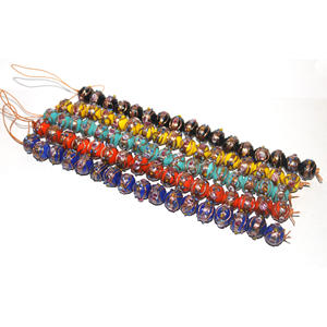 Perles en verre et en cristal de qualité supérieure faites à la main pour la fabrication de bijoux et la décoration Perles de 12 mm - Product Image 1