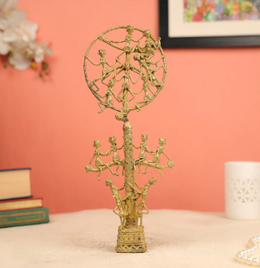 Femme musicale sculpture d'art Dhokra, art intemporel en laiton fait main pour enrichir votre décoration intérieure. Disponible aux prix de gros. - Product Image 6