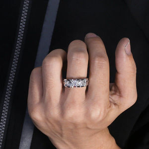 แหวนเพชรเม็ดเล็กทรงกลมทไวไลท์สำหรับทั้งชายและหญิงสีเงินบริสุทธิ์สไตล์ฮิปฮอป - Product Image 2