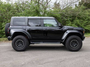 Ford Bronco de Segunda Mano 4x4 de 5 Plazas 2023 Euro IV Volante a la Izquierda 1-25000 Millas 100% Perfecto Sin Accidentes 300-400Ps 400-500Nm - Product Image 3