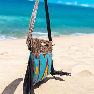 Bolso de Hombro de Lana Hecho a Mano para Mujer, Estilo Bohemio, Verano, con Correa de Cuero Argentino - Product Image 5