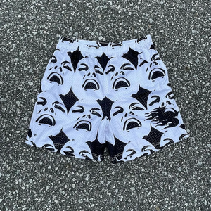 Pantalones Cortos de Baloncesto Personalizados con Estampado Gráfico Blanco, Transpirables para Verano - Product Image 3