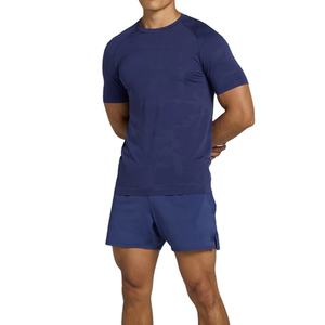 T-shirt de fitness à motif camouflage uni, coupe ajustée, sublimation, 95% polyester 5% élasthanne, extensible dans les quatre sens, fabrication OEM - Product Image 3