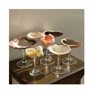 Tasse à vin en verre de conque faite à la main du Vietnam pour des restaurants verre à vin de coquille naturelle pour la décoration côtière - Product Image 2