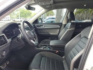 2022 Volkswagen Atlas 3.6L SEL พรีเมี่ยม R-Line - Product Image 5