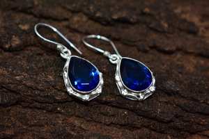 Boucles d'oreilles clous en argent sterling avec topaze bleue de Londres, faites à la main, certifiées IGI, pierre de naissance de décembre, bijoux élégants, cadeau de fête - Product Image 6